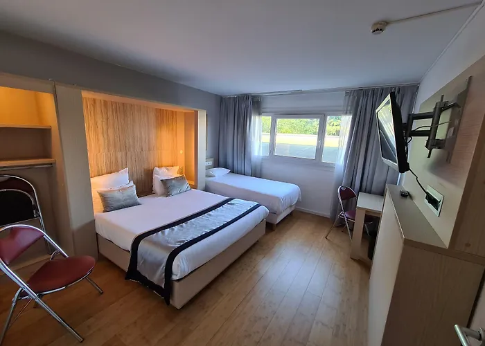Hotel C Suites Chambres Spacieuses